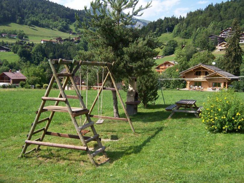 Le -Charvin Apartman Le Grand-Bornand Kültér fotó